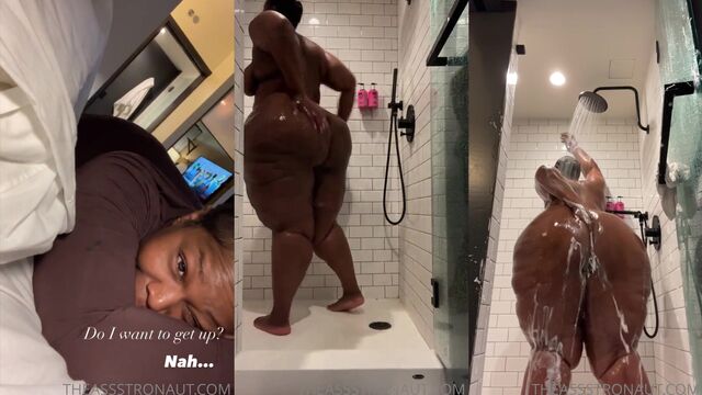 TheAssstronaut is a big booty BBW who loves to fuck hard