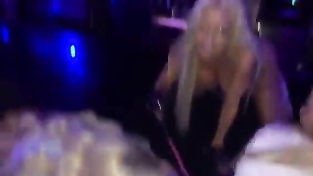 Nikki Delano's juicy ass bounces on cock in steamy scene