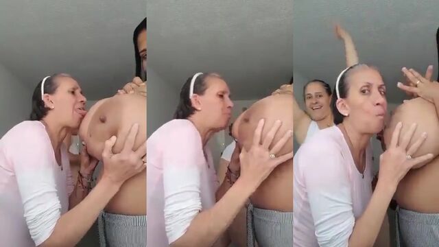 The crown is sucking a fat and juicy boobie