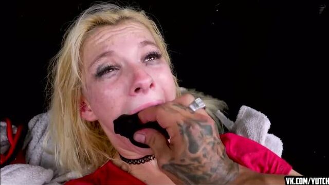[ПОЙМАЛ И ВЫЕБАЛ НЕЗНАКОМКУ НА УЛИЦЕ] Kenzie Reeves - Stalking Pussy [SEX, porno, anal, русское порно, секс перевод, ебля блонди