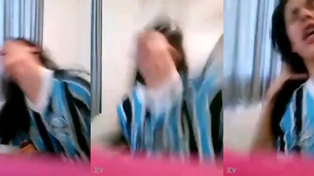 A very nice novinha to fuck with her mouth and pussy