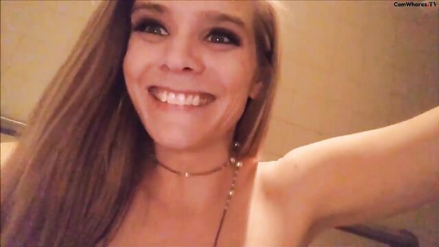 Candie Cane makes a collection of her urine in this hot scene