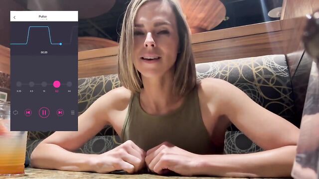 A girl has fun with her friend's cock, the guy doesn't mind