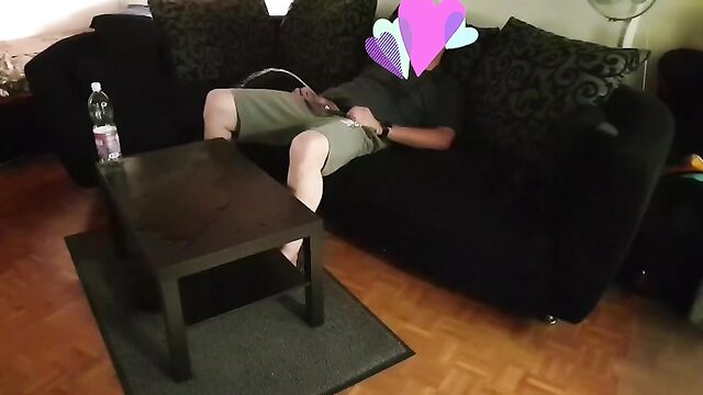 Messy power pissing 09 - a man's urine splash all over the floor