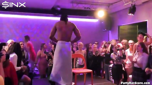 Girls going crazy in Las Vegas part 2