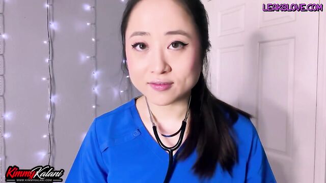 A hot visit from a patient to the doctor's office