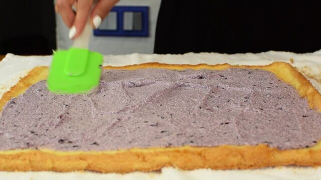 Бисквитный рулет с ЕЖЕВИКОЙ и лимоном - ОООЧЕНЬ ВКУЧНО! Готовить просто с Люсьеной