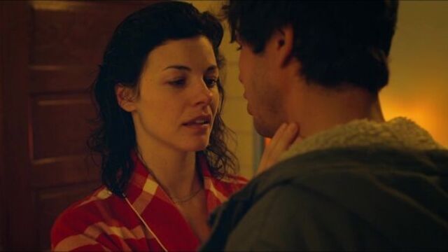 Anna Hutchison, Haley Webb - Sugar Mountain (2016) HD 1080p BluRay Nude? Hot!