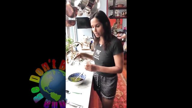 Sweet Padma Lakshmi pokies are a delightful and tasty treat