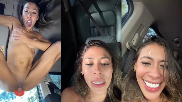 I want to stretch her asshole with a huge cock