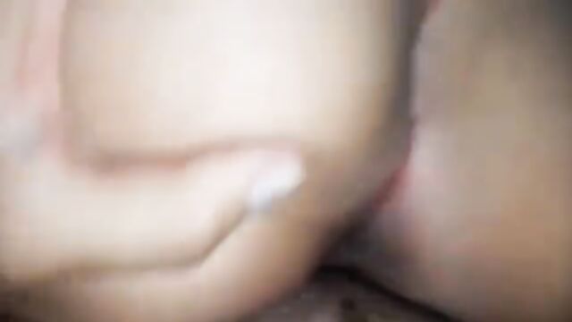 Peruvian cacherita Evely Rojas gets her cunt filled with cock