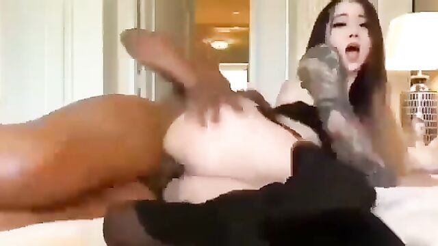 Gothic slut gets fucked hard in sideways position