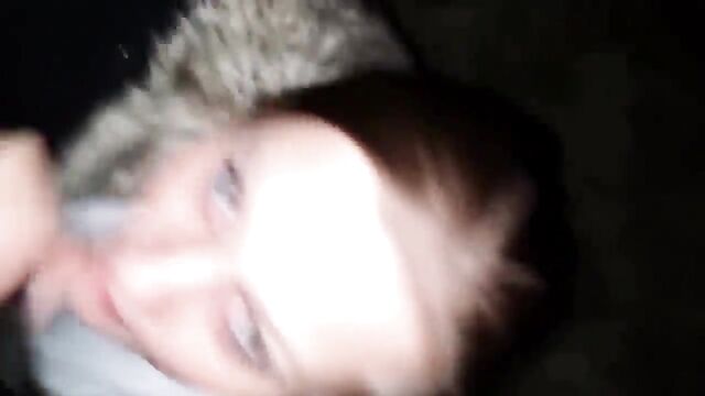 Ex-girlfriend is cute and tender, she made a blowjob for me