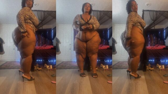 Fat ebony azz in action, showcasing juicy, jiggly, and gigantic curves