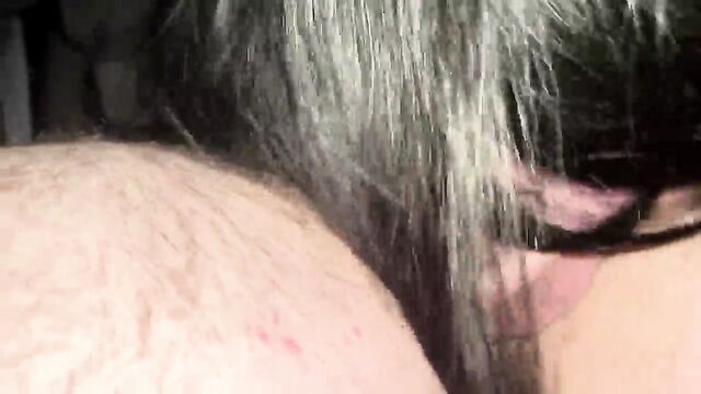 The cheating MILF ignored a call to suck a dick