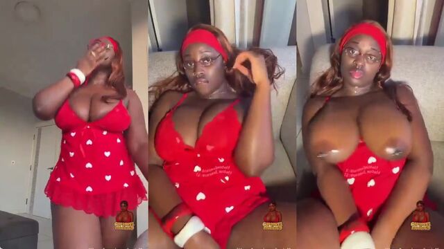 Big ebony titties for your worship and pleasure