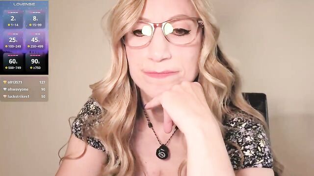 Wynfreya Chaturbate show from September 23, 2026, at 7:07:40 AM CEST