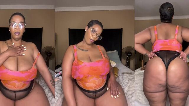 Busty amateur Thickbunnychickxxx shows off her big tits while stripping