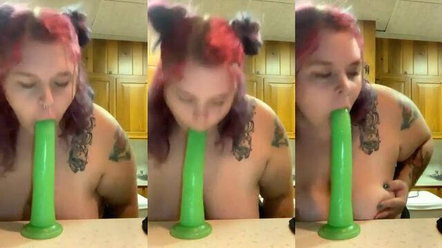 Fat and pathetic alt girl gets her throat fucked