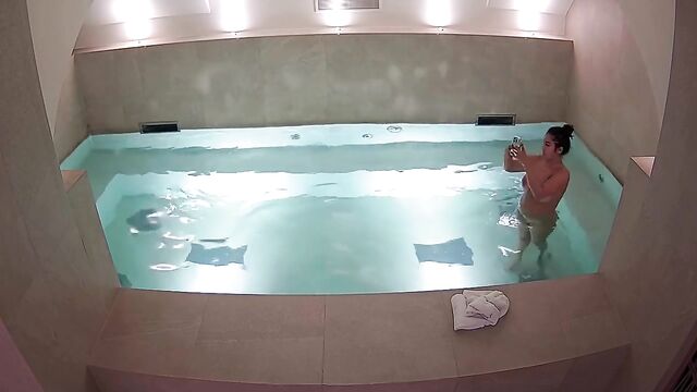 Public sex is the best relaxation method for these couples at spa