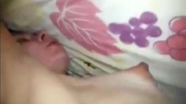 Больно в попу
