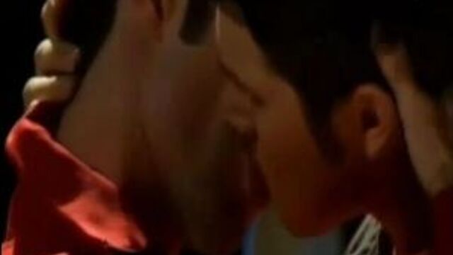 Top 20 Gay Kisses