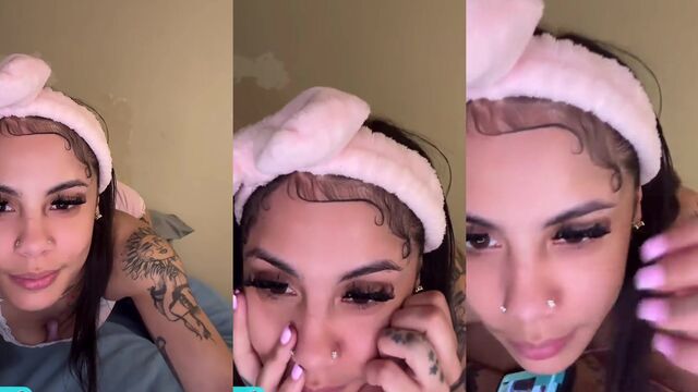 Mixed Lightskin Starr twerks on Tiktok live and Twitter nudes