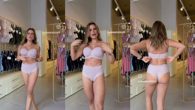 Bikini try-on with a sexy shorty, damn hot!