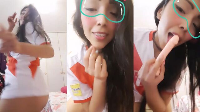 Mulan moves her ass in a private show, just for you