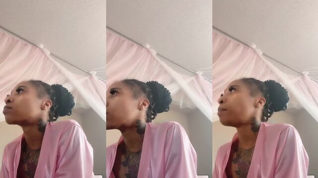 She was playing a game and her nips slipped out