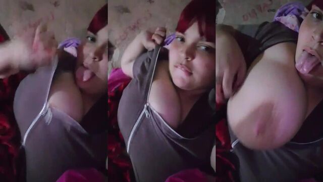 Big boobed brunette masturbates her juicy pussy in a steamy session