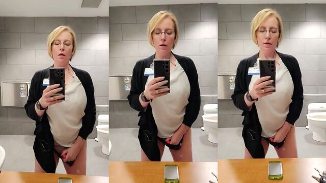 I love older women, they know how to fuck