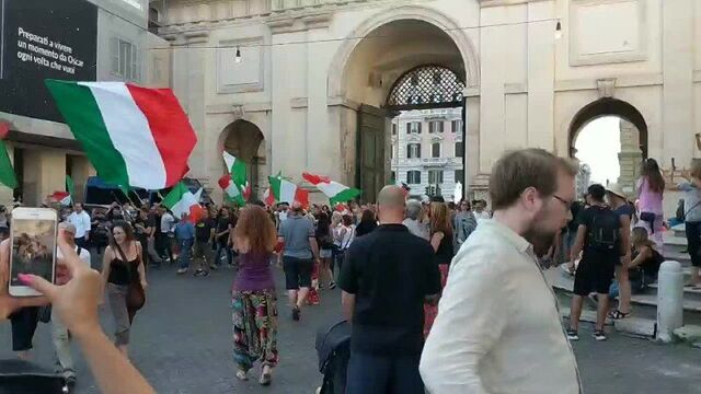 PXL_20210828_161359033.mp4