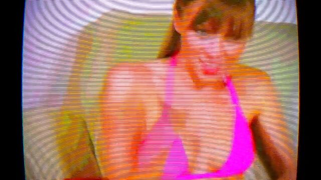 Capri Anderson lost a bet to her stepbrother, now she's naked