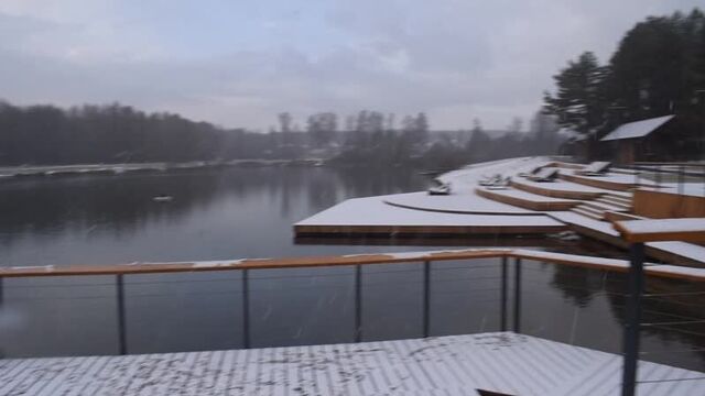 Белебей. Первый снег на городском пруду