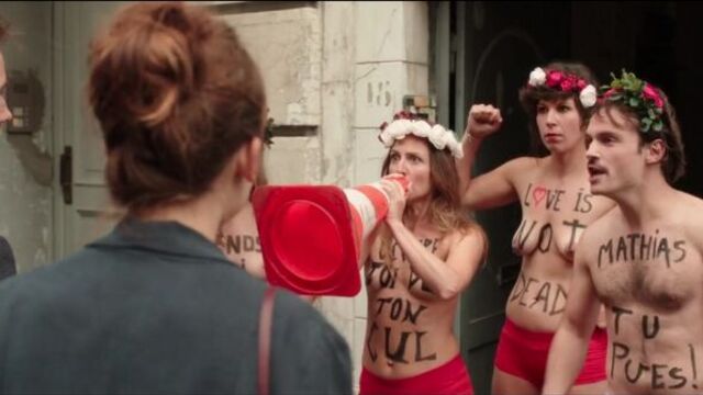 Camille Chamoux, Elisa Ruschke Nude - Rupture pour tous (2016) HD 720p