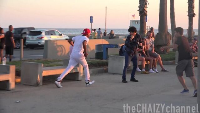 EXTREME PANTSING PRANK!