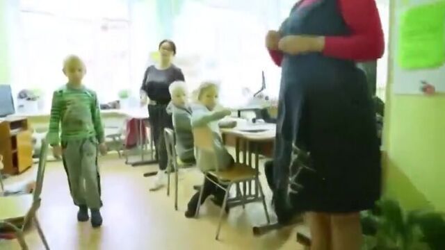 Невеста попросила не дарить ей цветы, а вместо цветов подарить игрушки