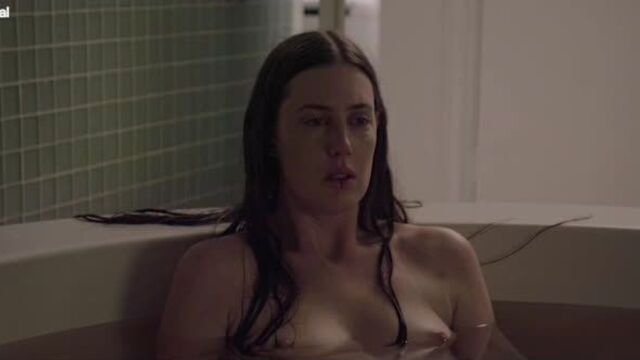 Sara Malakul Lane, Sarah Hagan Nude - Sun Choke (2015) HD 720p BluRay Watch Online / Сара Малакул Лэйн, Сара Хэйгэн - Удушье