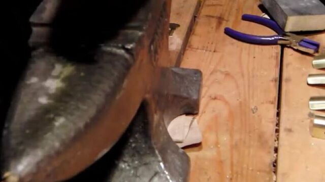 How to Make a Gauntlet Armor Tutorial