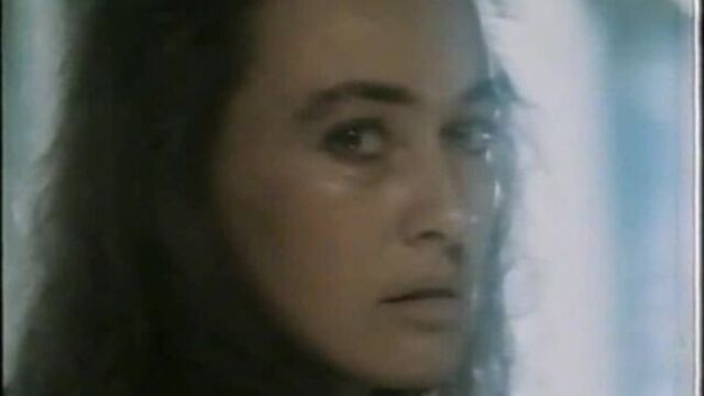 Лариса Гузеева голая в фильме "Мария Магдалина" (1990, Геннадий Воронин)