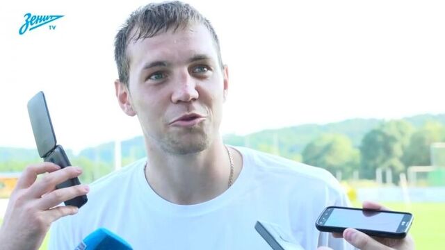 «Игрочишка, иди сюда!» Как Дзюбу приняли в «Зените»