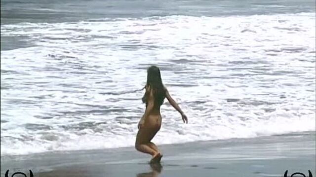 Rita Faltoyano - Hard Costa Rica Beach 3 Boys