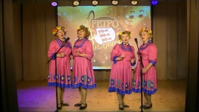 Елена Плоскова, Валентина Попова, Наталья Хабибуллина и Елена Морокова. Малиновка.