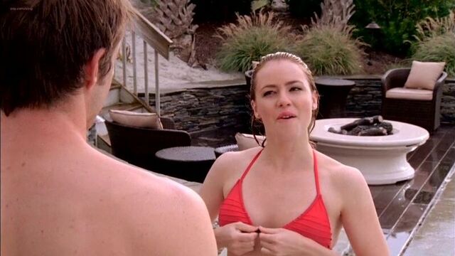 Amanda Schull - One Tree Hill (2009) s7e8 HD 720p Nude? Sexy! Watch Online / Аманда Шулл - Холм одного дерева