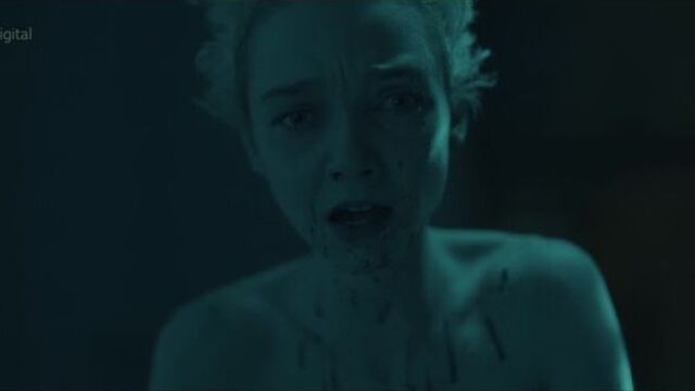 Julia Sarah Stone Nude - Come True (2020) HD 1080p Watch Online / Джулия Сара Стоун - Кошмары