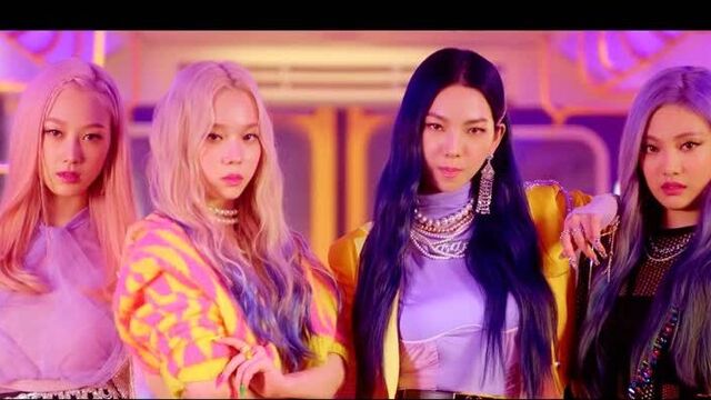 aespa (에스파) – Black Mamba