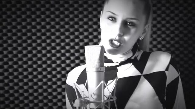 Enca feat. Noizy - Bow down ♫♫♫(Cover Arta Hajra)♫♫♫