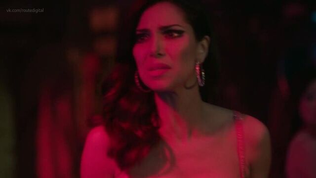 Roselyn Sanchez, Fiona Vroom, etc – Death of a Vegas Showgirl (2016) HD 1080p Nude? Sexy! Watch Online