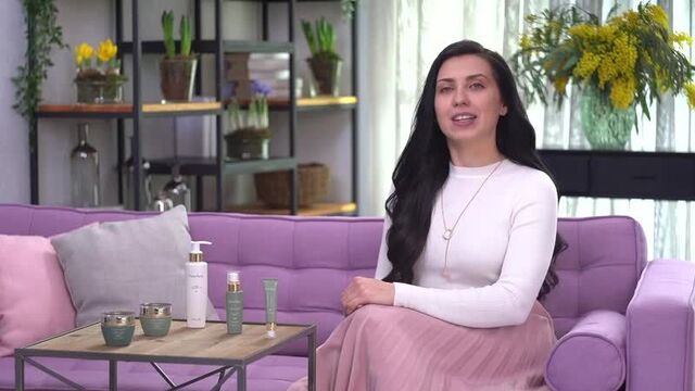 Что подарить на 8 марта? Обзор новинок праздничного каталога Oriflame №3 - 2019